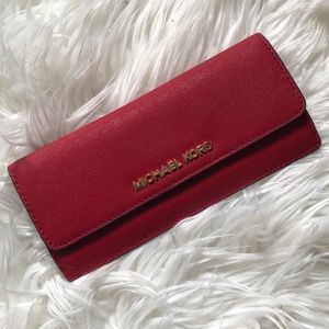 Micheal Kors wallet